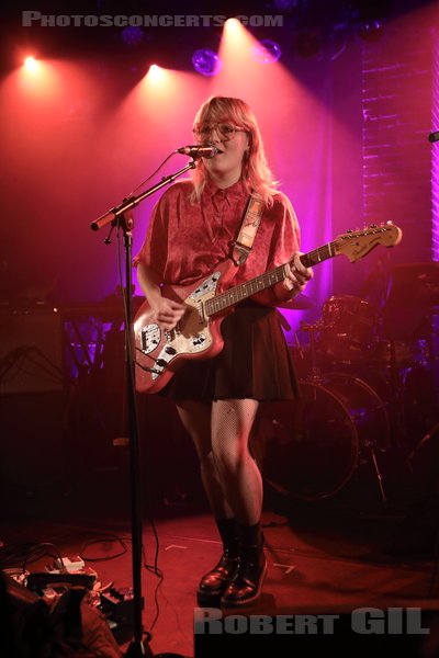 VERA DAISIES - 2023-12-14 - PARIS - La Maroquinerie - Margaux Jaudinaud